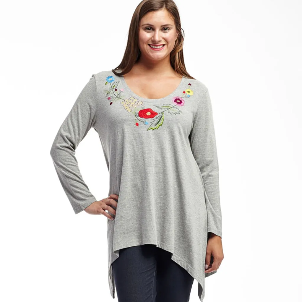 La Cera™ La Cera Floral Embroidered Top
