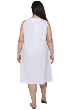 La Cera™ La Cera Plus Size Sleeveless Gown With Contrast Embroidery