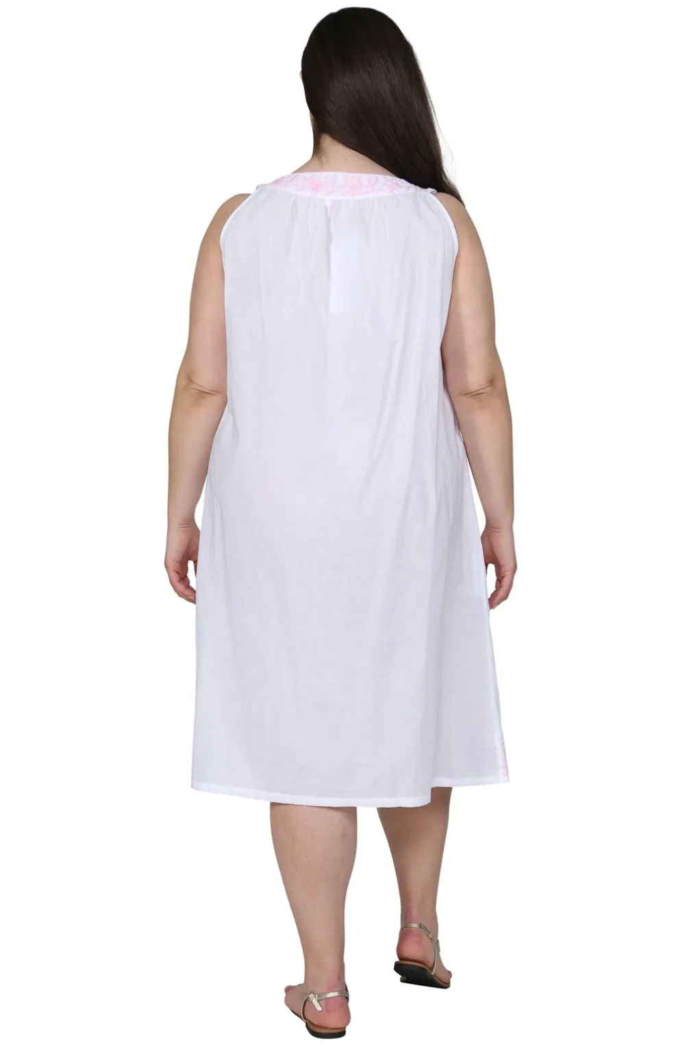 La Cera™ La Cera Plus Size Sleeveless Gown With Contrast Embroidery