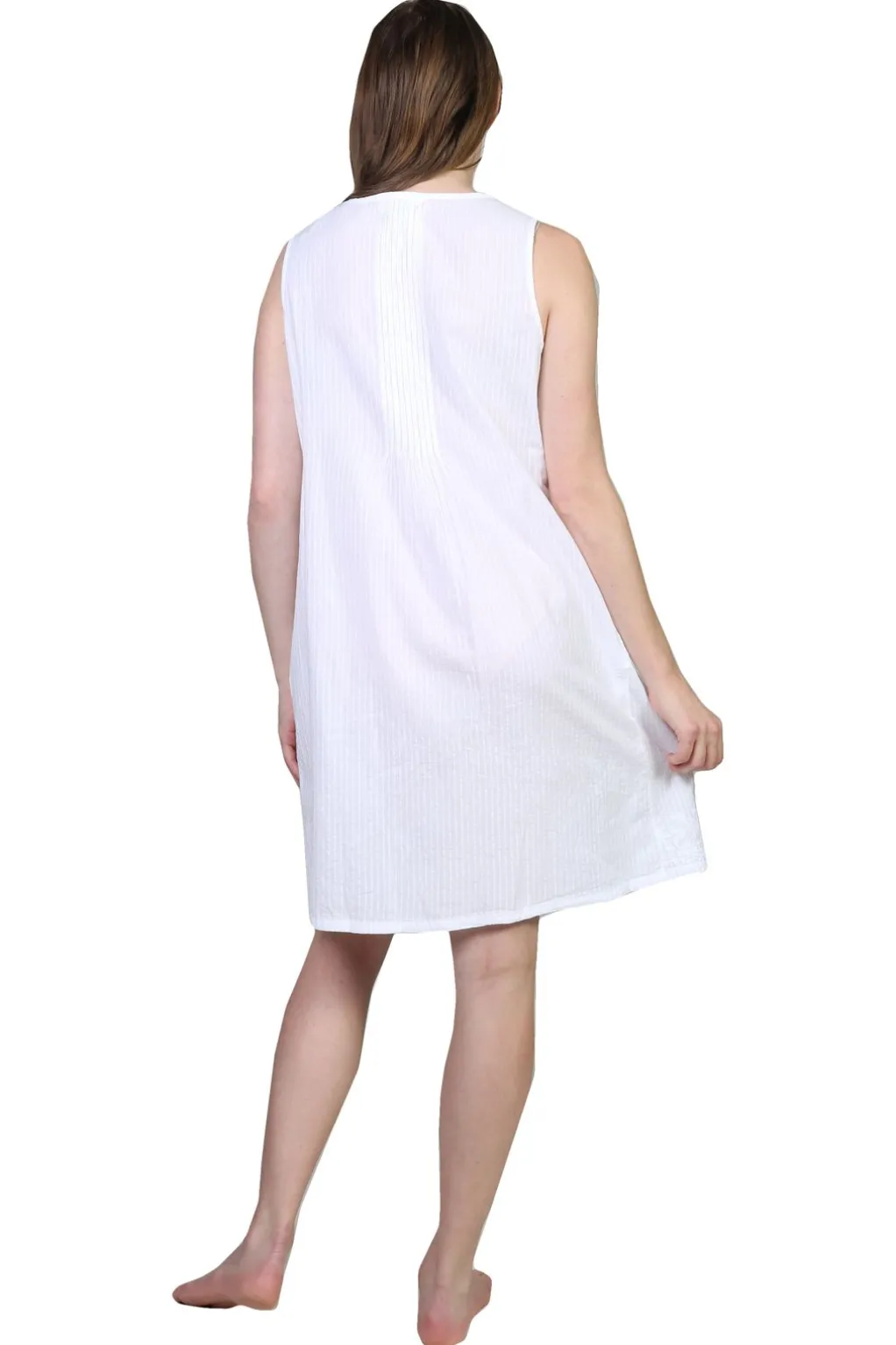 La Cera™ La Cera Sleeveless Embroidered Chemise