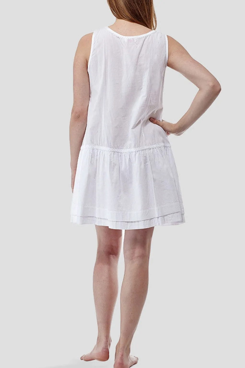 La Cera™ La Cera Sleeveless Floral Embroidered Chemise