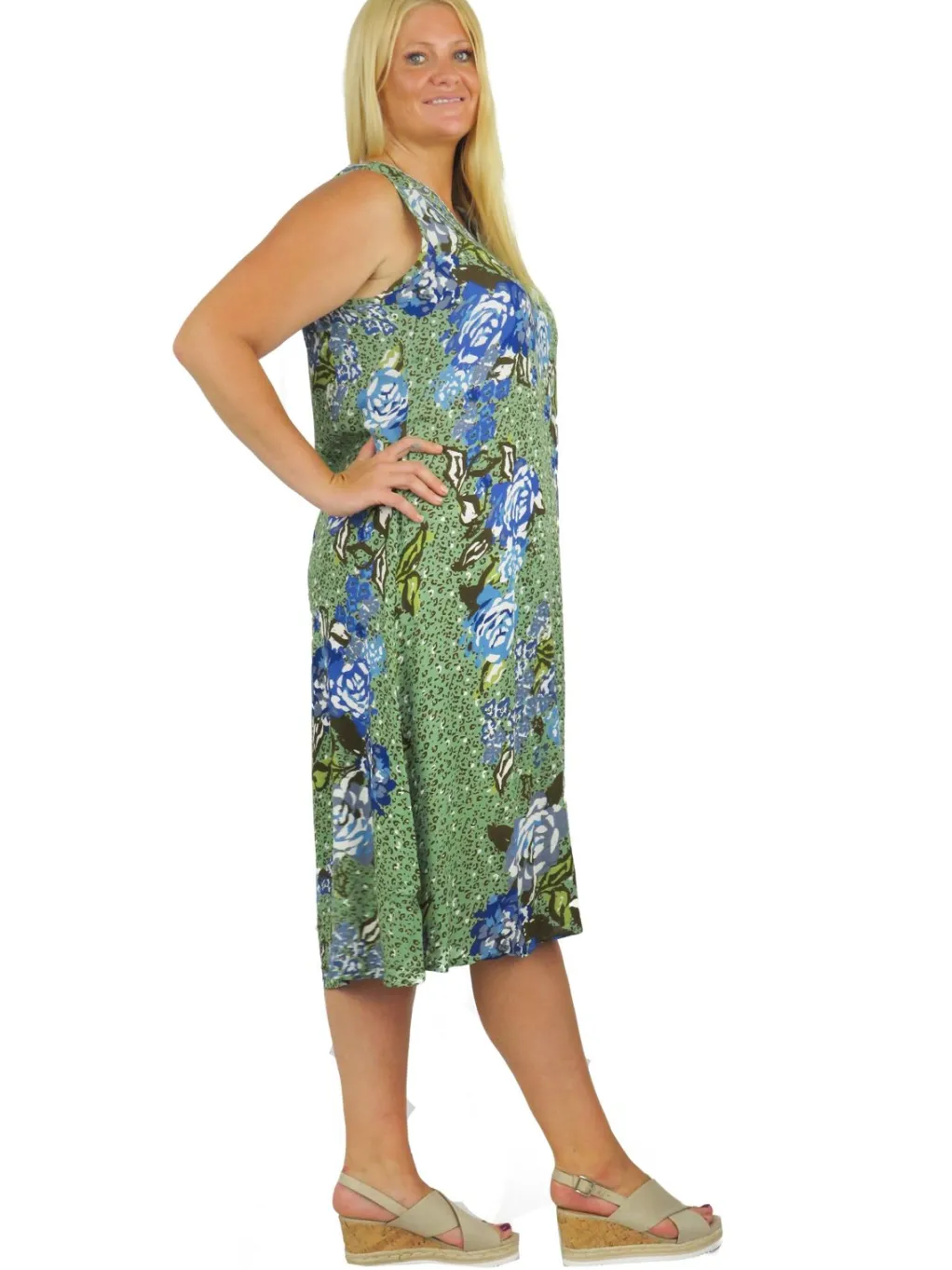 La Cera™ La Cera Sleeveless V-Neck Artistic Floral Dress - Plus Size