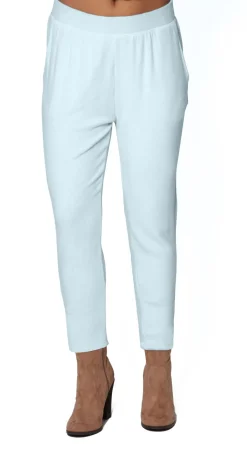 La Cera™ The Comfort Collection Capri Pant