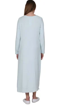 La Cera™ The Comfort Collection Snap Gown
